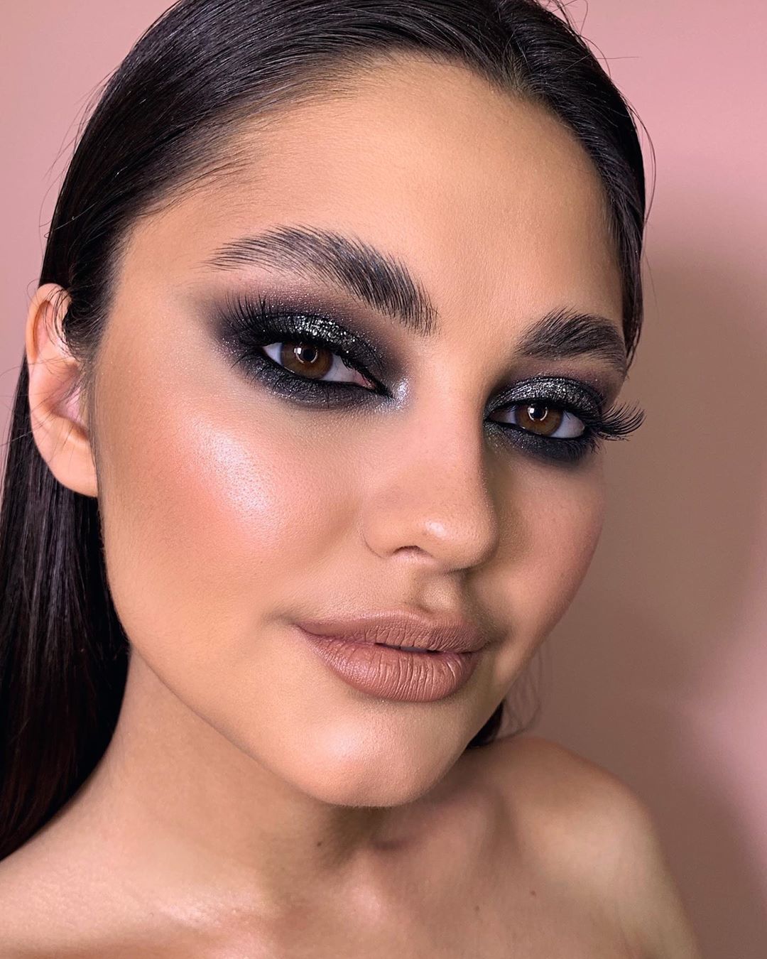 Большие черные смоки