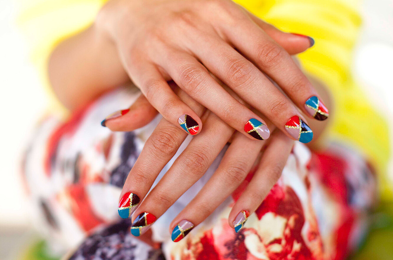 Маникюр «Цветная мозаика»