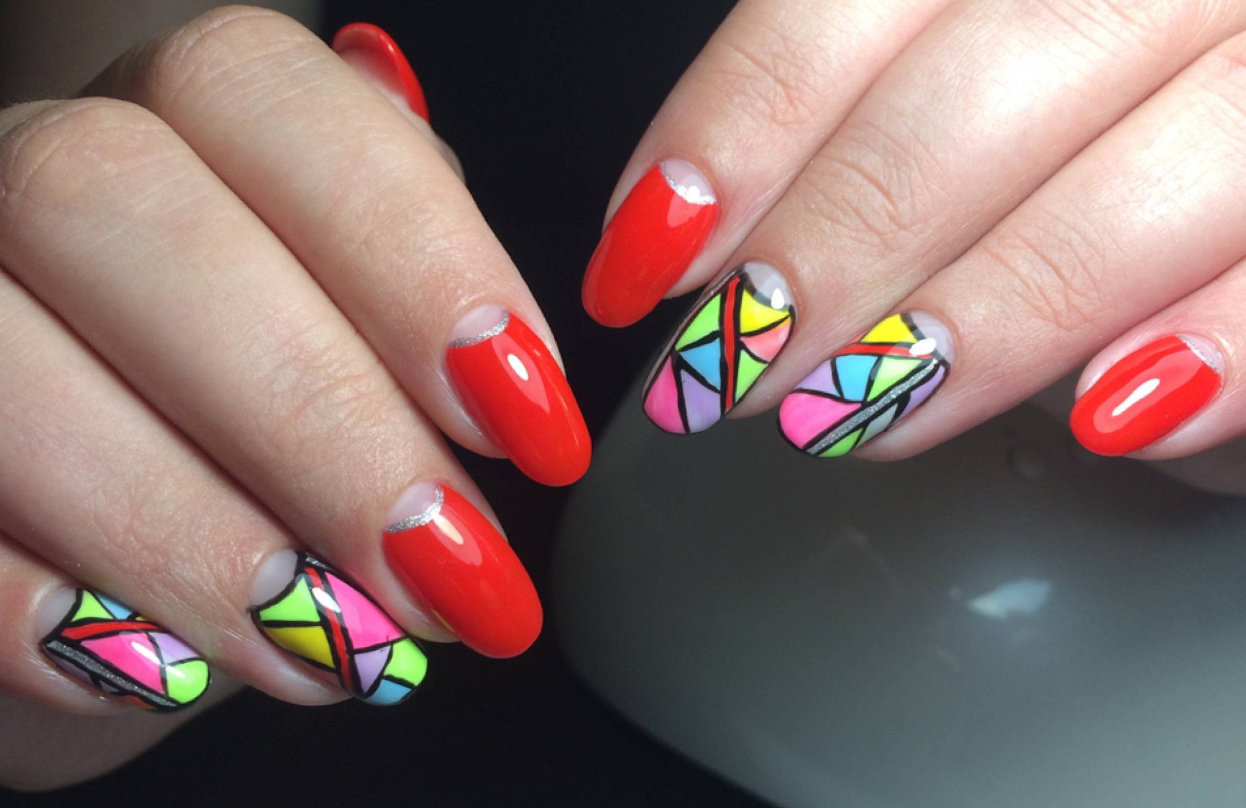 Маникюр «Цветная мозаика»