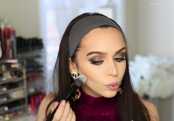 Вечерний макияж для серых глаз Вечерний макияж для серых глаз