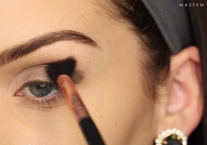 Вечерний макияж для серых глаз Вечерний макияж для серых глаз