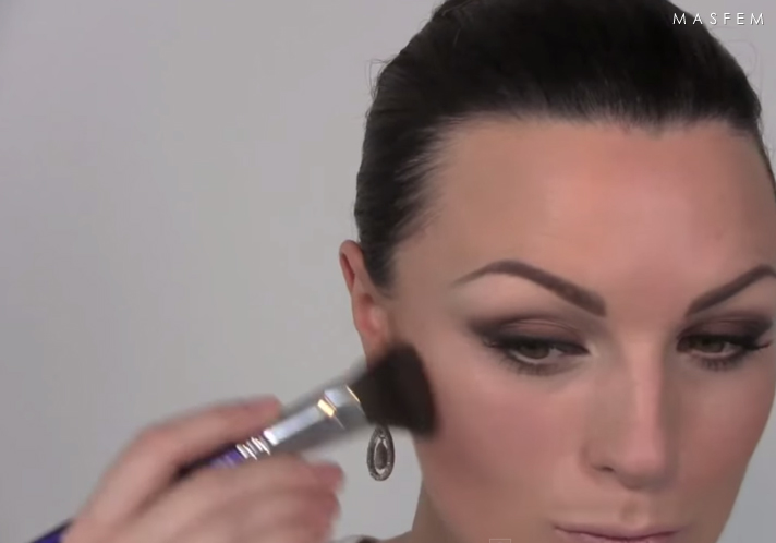 Свадебный макияж для брюнеток Свадебный макияж для брюнеток