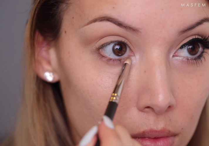 Макияж в стиле Кары Делевинь Макияж в стиле Кары Делевинь