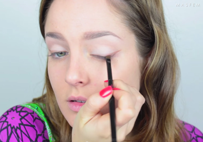 Двойные стрелки на глазах Двойные стрелки на глазах