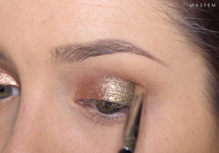 Вечерний макияж золотой Вечерний макияж золотой
