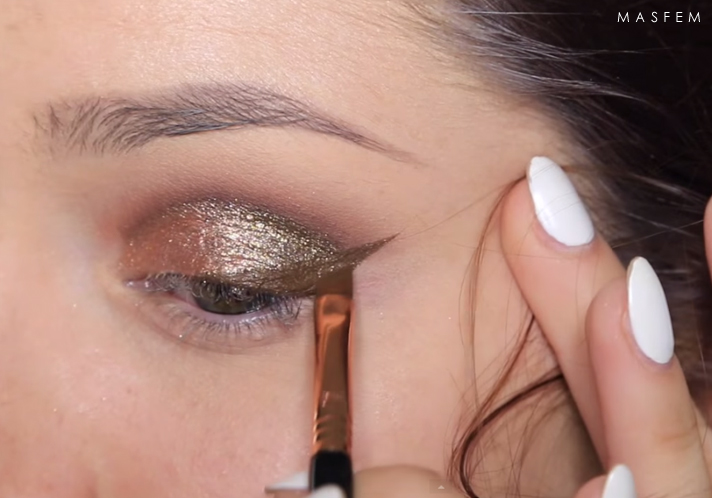 Вечерний макияж золотой Вечерний макияж золотой