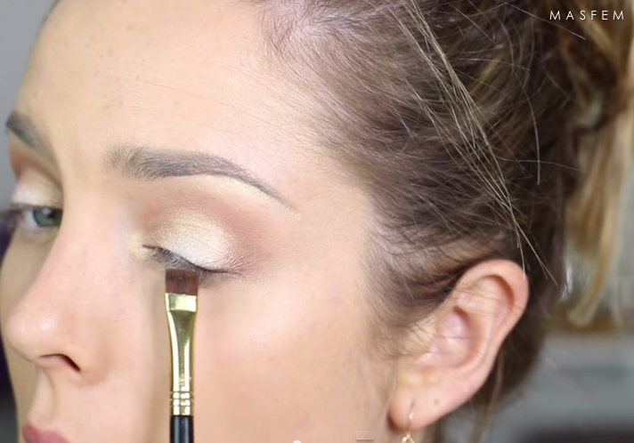 Макияж с эффектом сияния Макияж с эффектом сияния