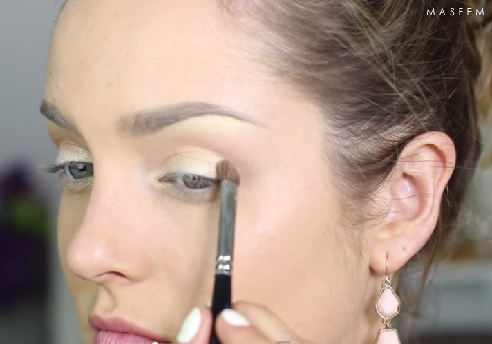 Макияж с эффектом сияния Макияж с эффектом сияния