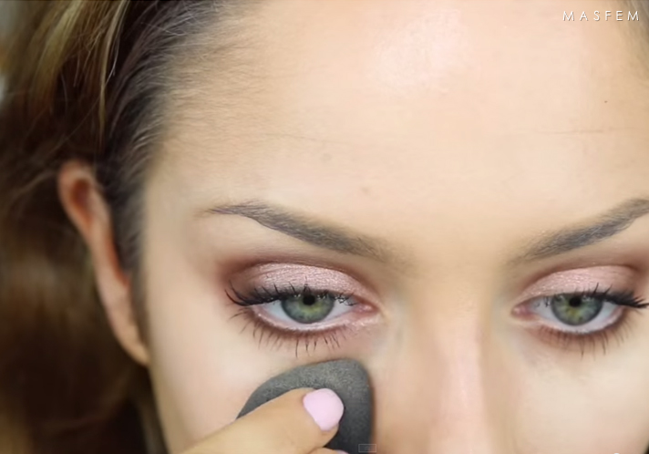 Как красить губы красной помадой Как красить губы красной помадой