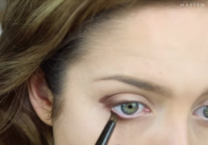 Как красить губы красной помадой Как красить губы красной помадой