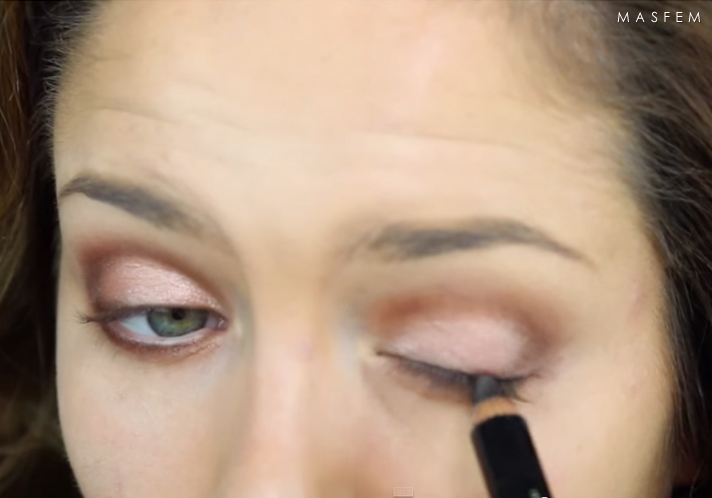 Как красить губы красной помадой Как красить губы красной помадой