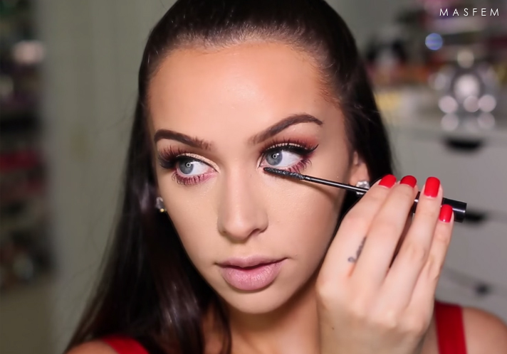 Макияж с красной помадой для брюнеток Макияж с красной помадой для брюнеток