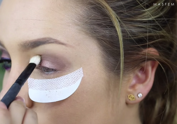 Макияж с цветной подводкой Макияж с цветной подводкой