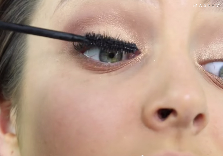 Макияж на выпускной пошагово Макияж на выпускной пошагово