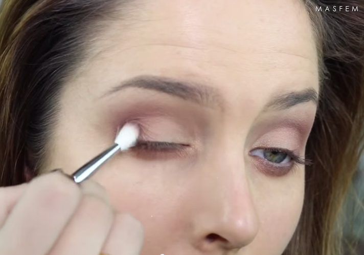 Макияж на выпускной пошагово Макияж на выпускной пошагово