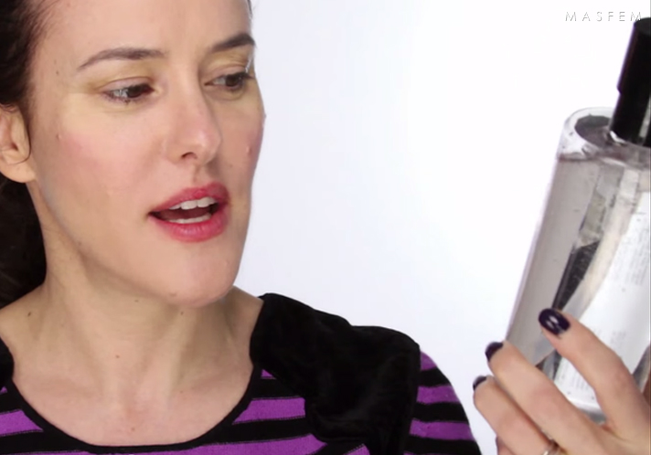 Чем смывать косметику Чем смывать косметику