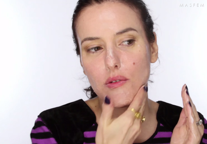 Чем смывать косметику Чем смывать косметику