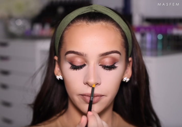 Как уменьшить нос с помощью макияжа Как уменьшить нос с помощью макияжа