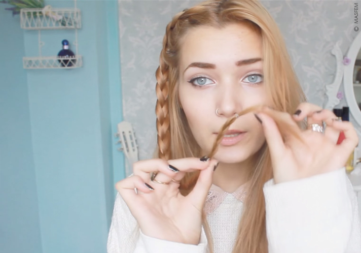 Прически с косами на средние волосы Прически с косами на средние волосы