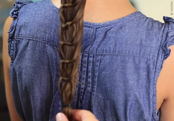 прическа для девочки на длинные волосы видео прическа для девочки на длинные волосы видео