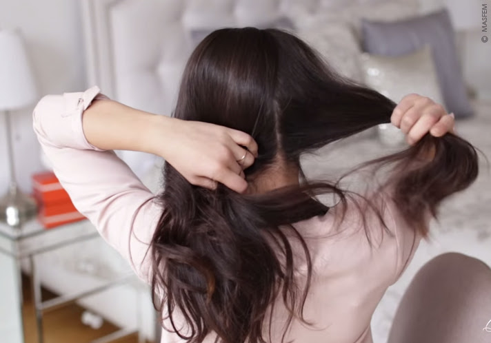 Прическа с хвостом Прическа с хвостом