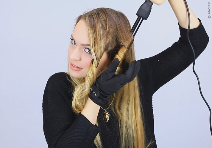 Как накрутить волосы плойкой видео Как накрутить волосы плойкой видео