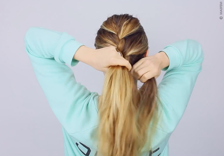 Как накрутить волосы плойкой видео Как накрутить волосы плойкой видео