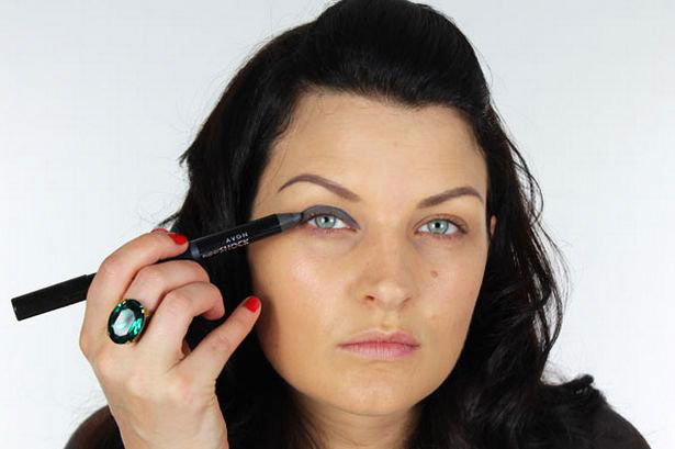 сКак сделать smoky eyes